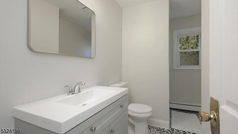 Property listing MLS 4050109 photo 32