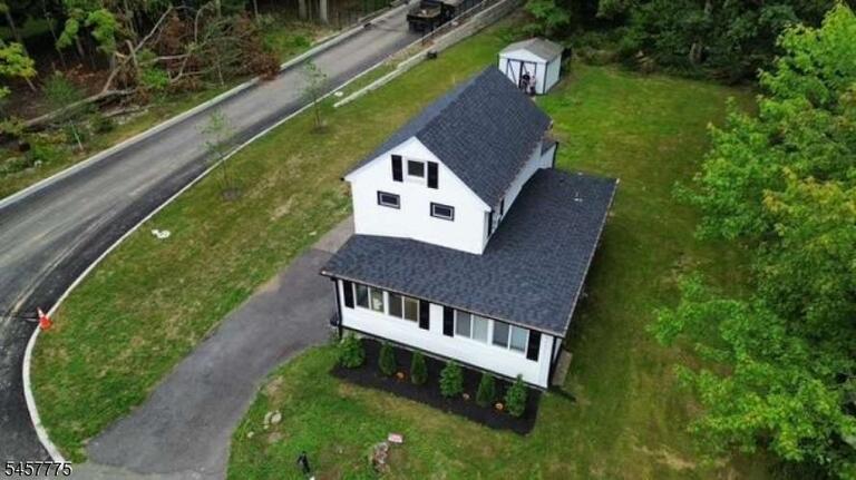 Property listing MLS 4050118 photo 24