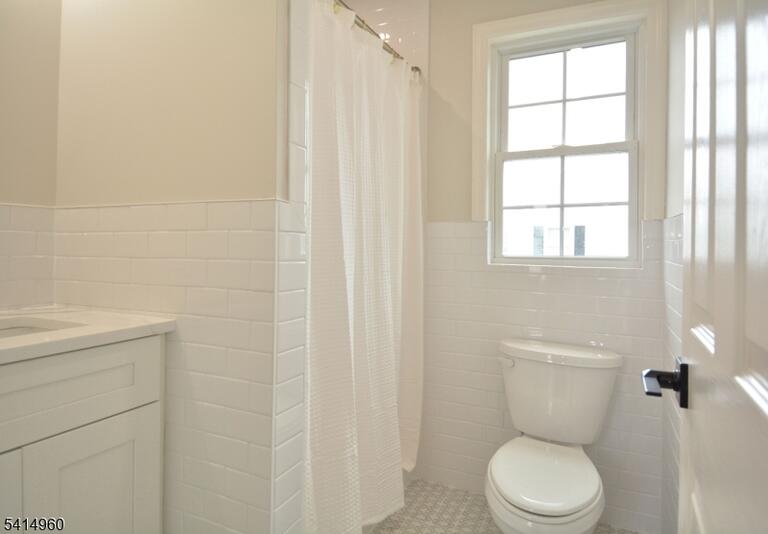 Property listing MLS 4050128 photo 14