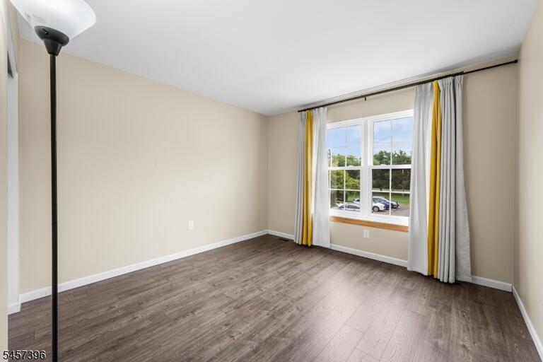 Property listing MLS 4050131 photo 18