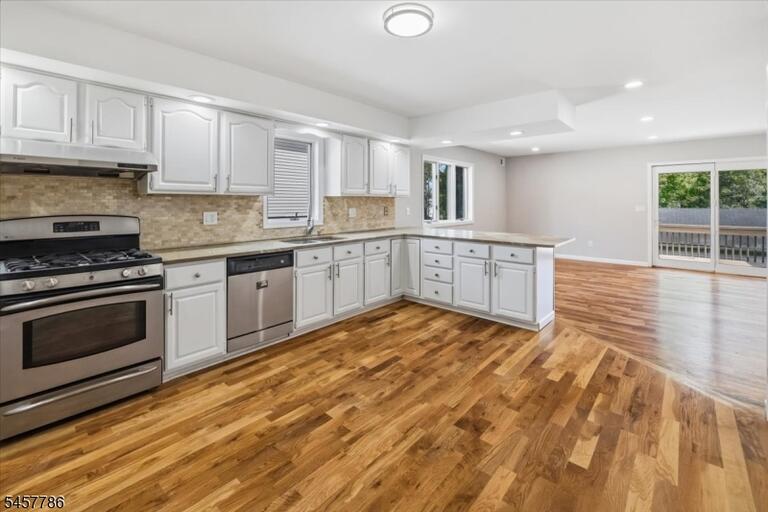 Property listing MLS 4050133 photo 7