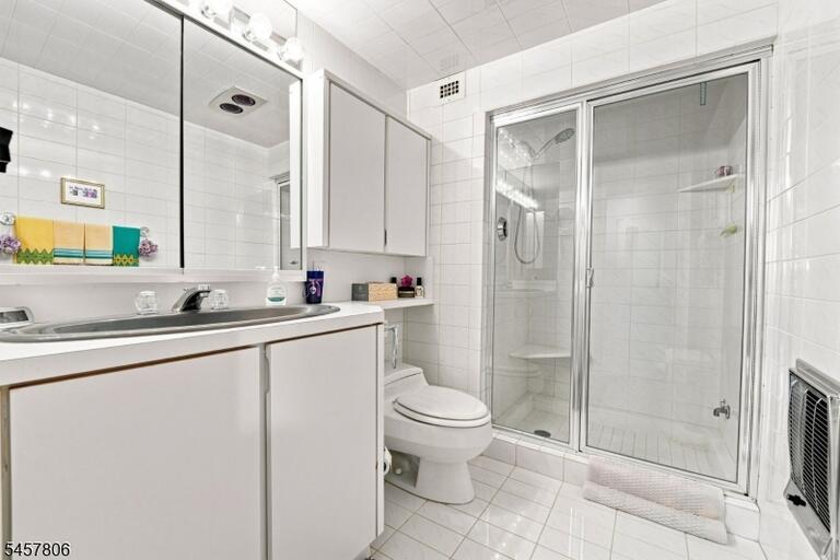 Property listing MLS 4050145 photo 24