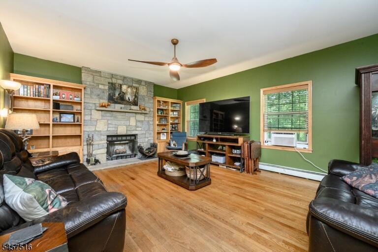 Property listing MLS 4050158 photo 13