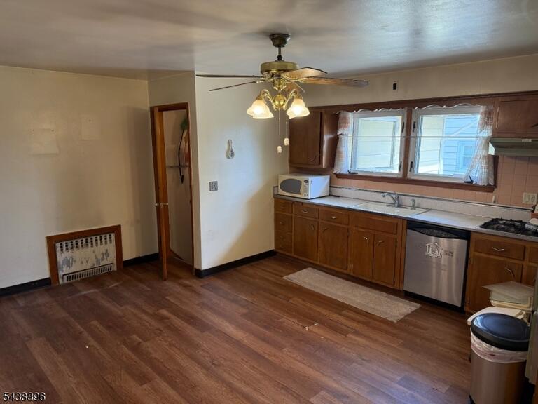 Property listing MLS 4050165 photo 8