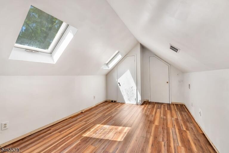 Property listing MLS 4050166 photo 28