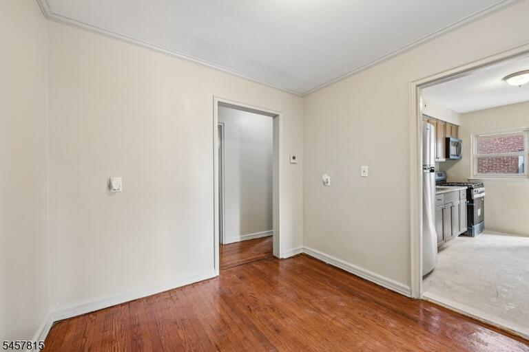 Property listing MLS 4050185 photo 11