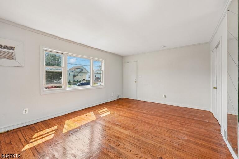 Property listing MLS 4050185 photo 6