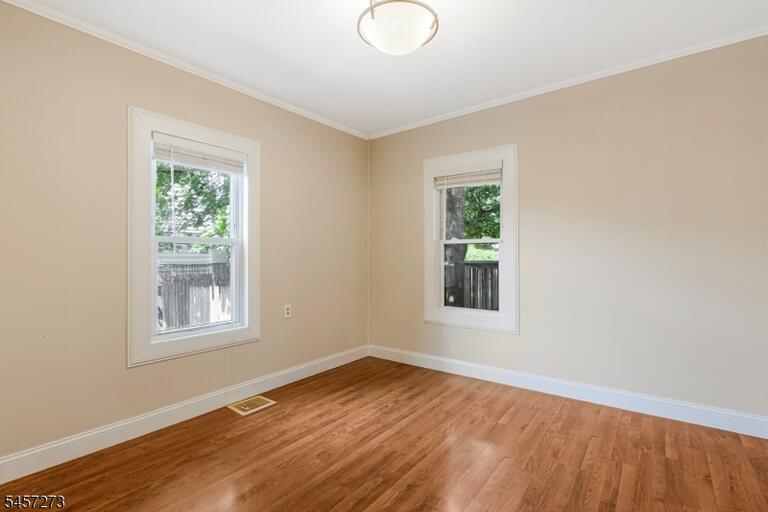 Property listing MLS 4050188 photo 15