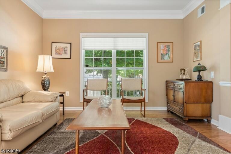 Property listing MLS 4050208 photo 8