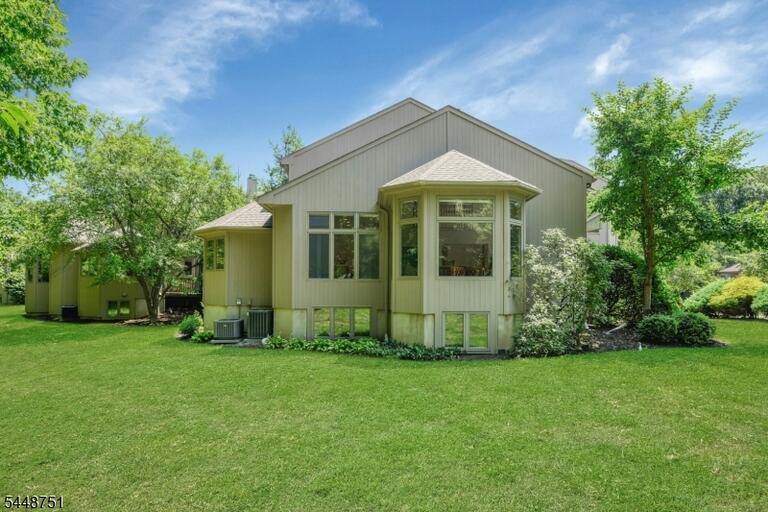 Property listing MLS 4050220 photo 31