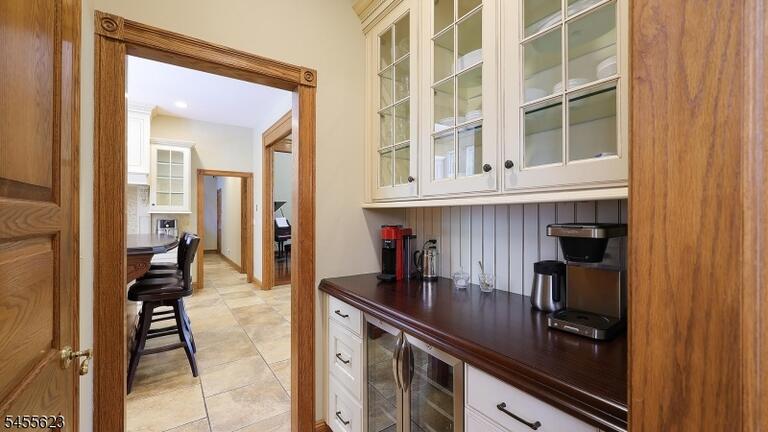 Property listing MLS 4050238 photo 18