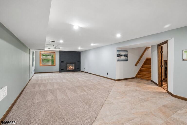 Property listing MLS 4050251 photo 27