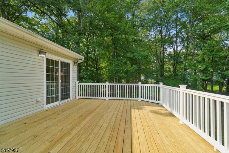 Property listing MLS 4050255 photo 31