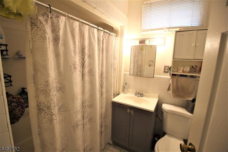 Property listing MLS 4050262 photo 9