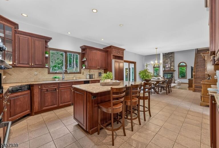 Property listing MLS 4050264 photo 15