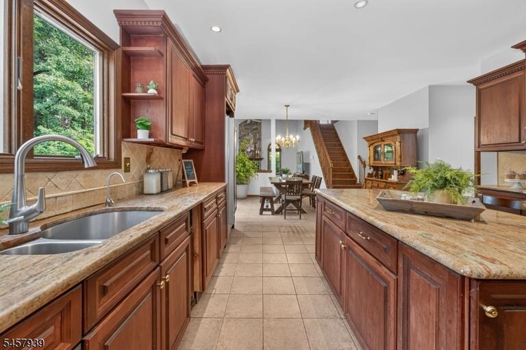 Property listing MLS 4050264 photo 17