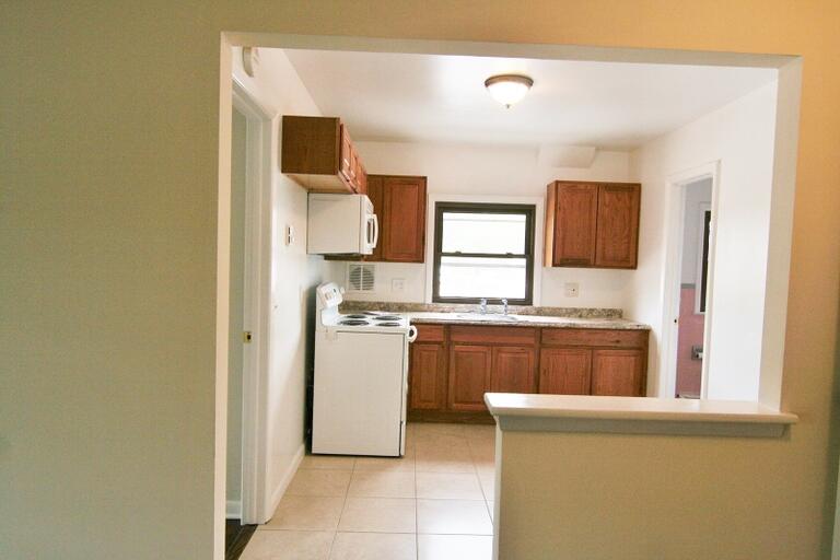 Property listing MLS 4050276 photo 5