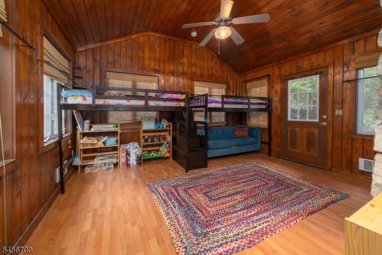 Property listing MLS 4050278 photo 17
