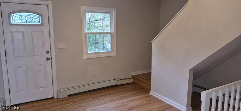 Property listing MLS 4050280 photo 10