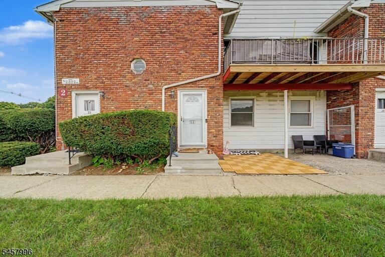 Property listing MLS 4050288 photo 1