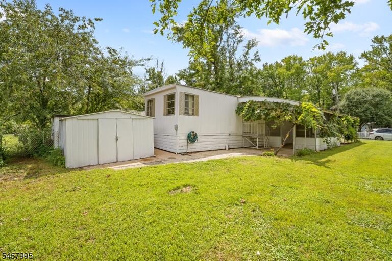 Property listing MLS 4050290 photo 17