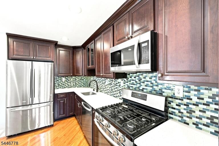 Property listing MLS 4050293 photo 27