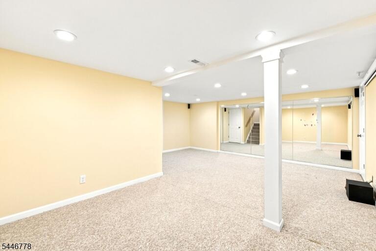 Property listing MLS 4050293 photo 43