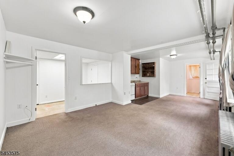 Property listing MLS 4050299 photo 34