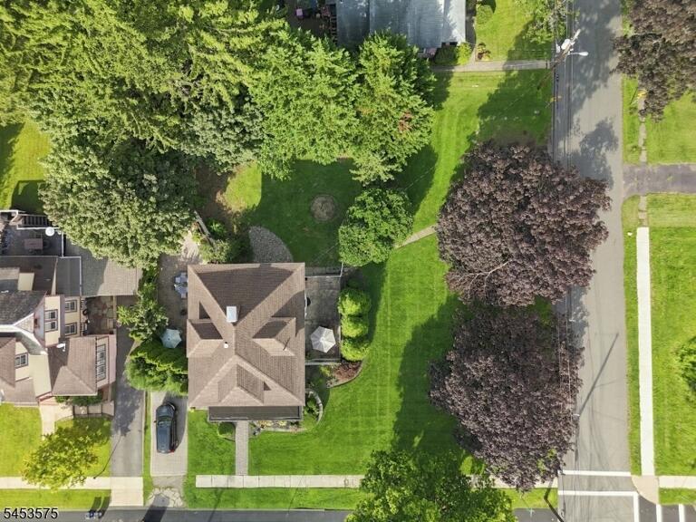Property listing MLS 4050299 photo 5