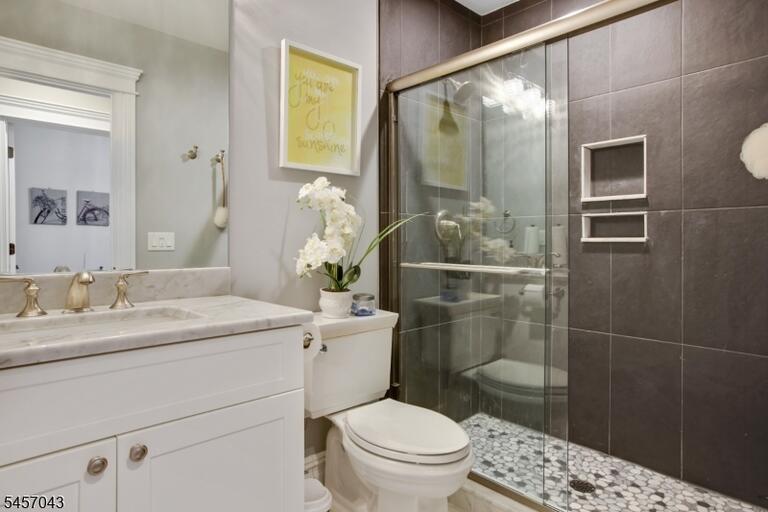 Property listing MLS 4050306 photo 27