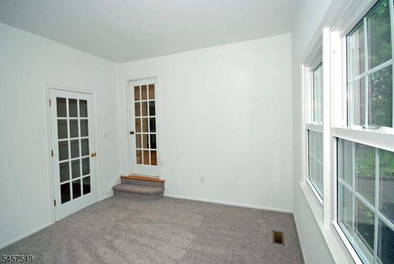 Property listing MLS 4050307 photo 20