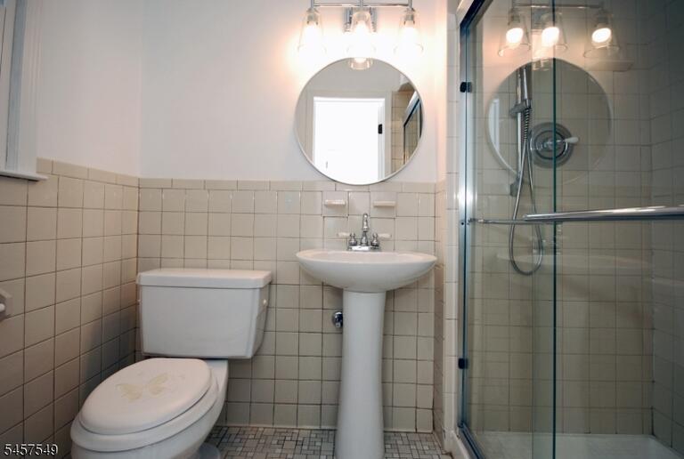 Property listing MLS 4050307 photo 29