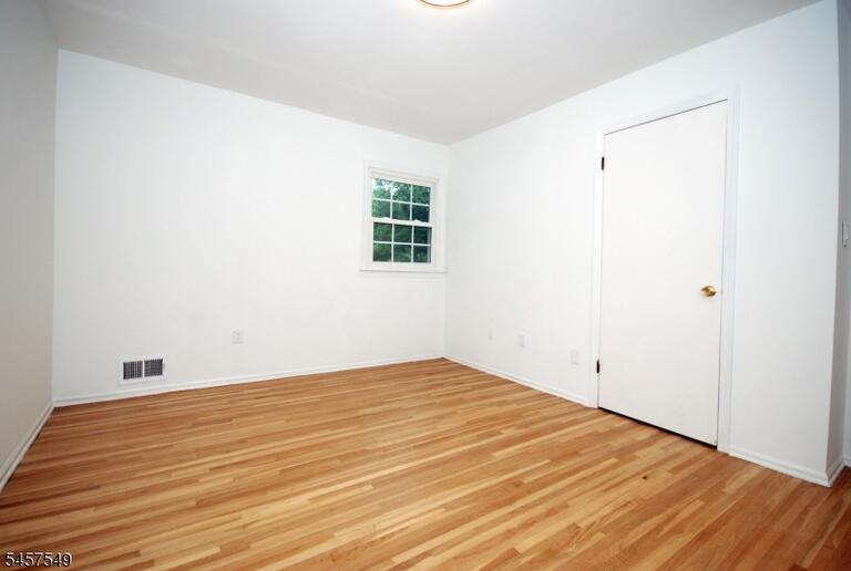Property listing MLS 4050307 photo 32