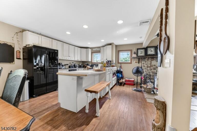 Property listing MLS 4050308 photo 11
