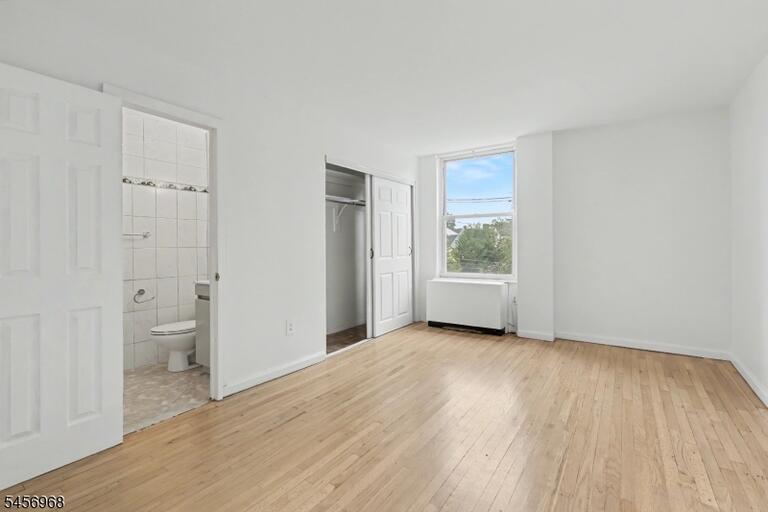 Property listing MLS 4050313 photo 16