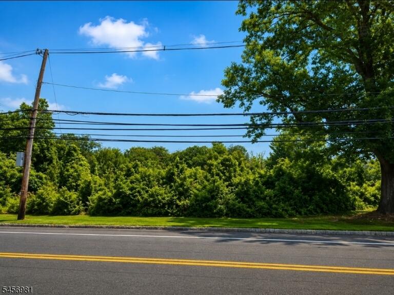 Property listing MLS 4050318 photo 6