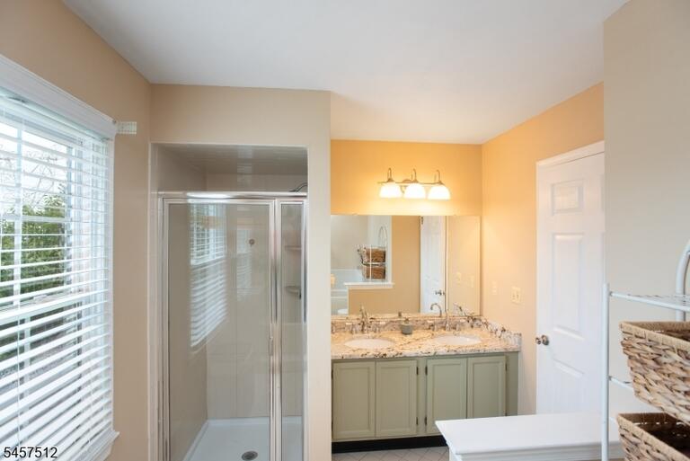 Property listing MLS 4050322 photo 19