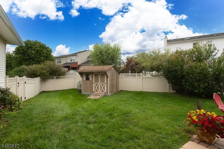 Property listing MLS 4050322 photo 32