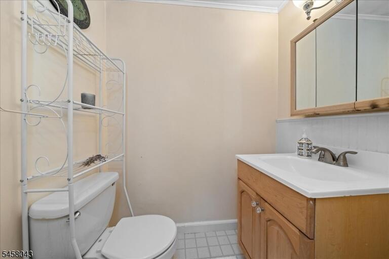 Property listing MLS 4050334 photo 26