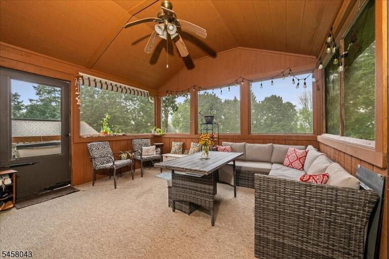 Property listing MLS 4050334 photo 28