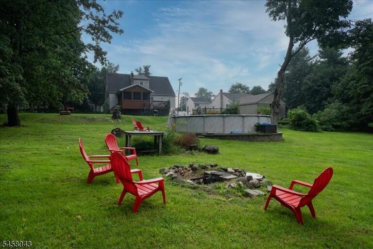 Property listing MLS 4050334 photo 33