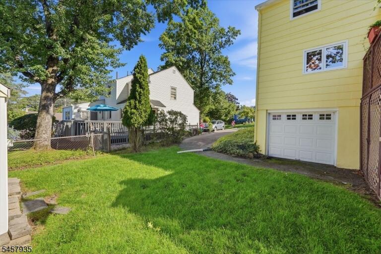 Property listing MLS 4050336 photo 26