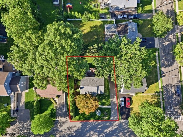 Property listing MLS 4050336 photo 30