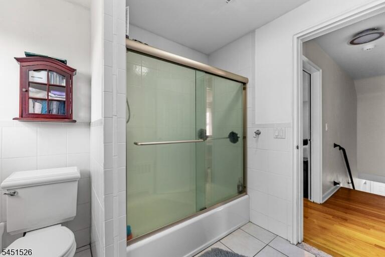 Property listing MLS 4050337 photo 25