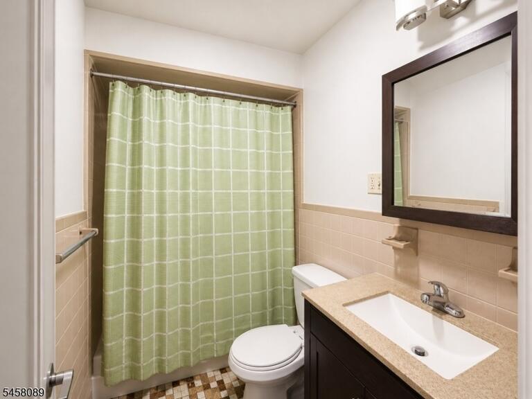 Property listing MLS 4050361 photo 6