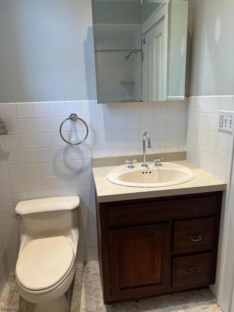 Property listing MLS 4050365 photo 6