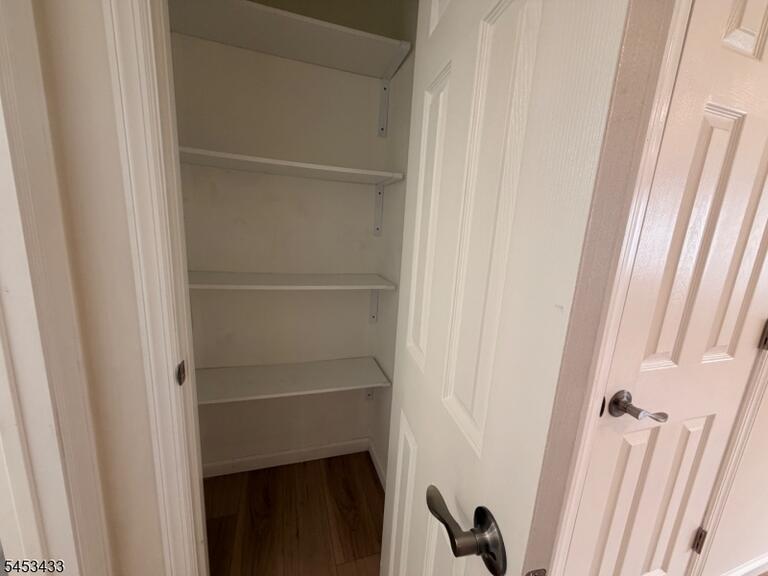 Property listing MLS 4050416 photo 8