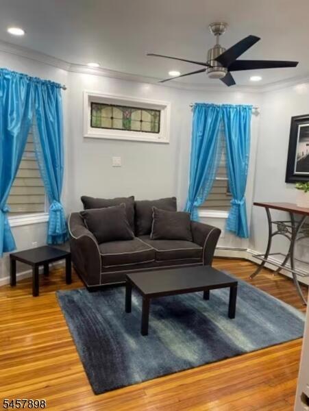 Property listing MLS 4050460 photo 1